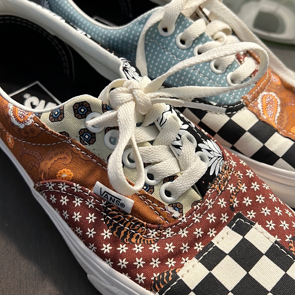 Vans Sneakers